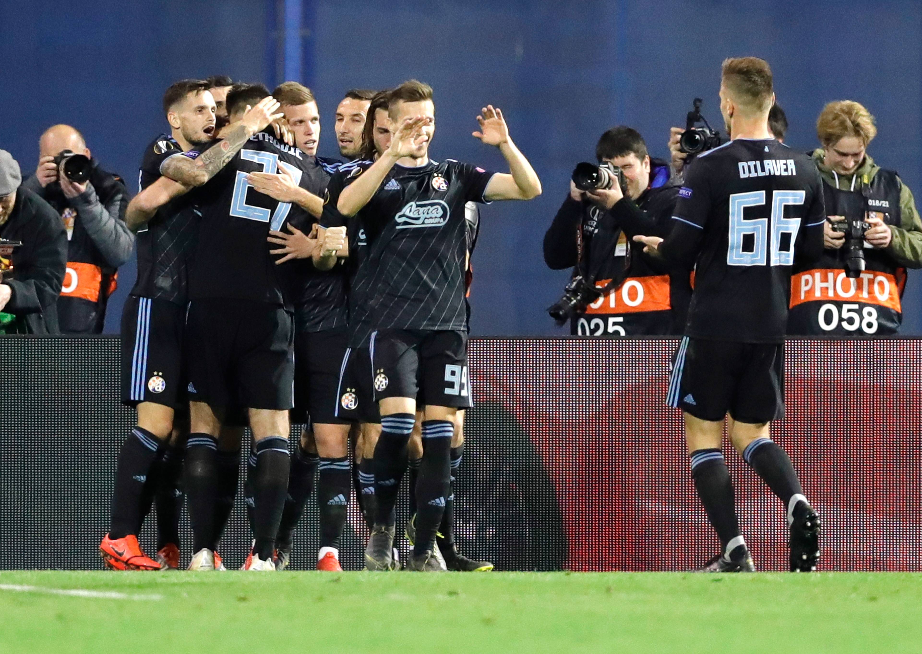 关于阿尔勒主场取胜，反弹势头愈发明显的信息